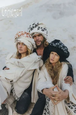 Atua Wrap Shawl / Black