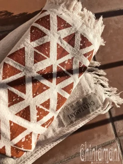 Atua Wrap Shawl / White & Copper