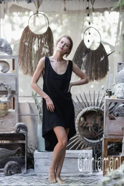 Backless Tunic Dress / Black