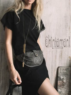 Banana Waist Bag / Dark Grey