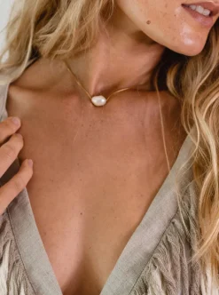 Baroque Pearl Pendant