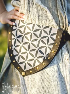 Flower Waist Bag / Grey