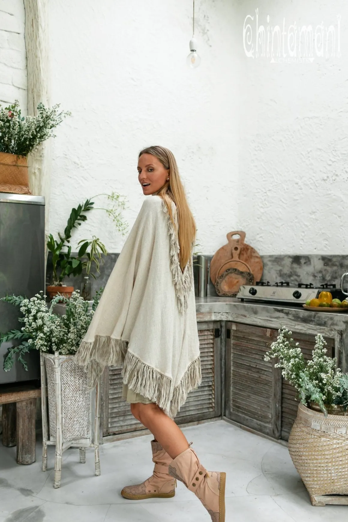Fringed Cotton Poncho / Off White
