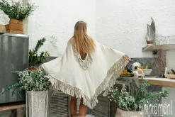 Fringed Cotton Poncho / Off White