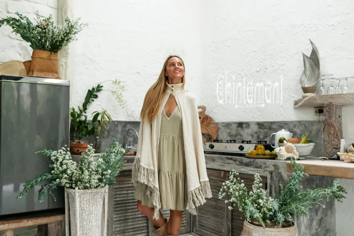 Fringed Cotton Poncho / Off White