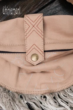 Fringy Banana Bag / Beige