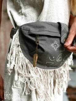 Fringy Banana Bag / Dark Gray