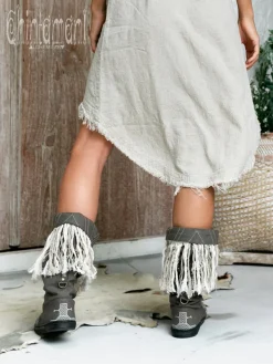 Fringy Tribal Boots / Gray