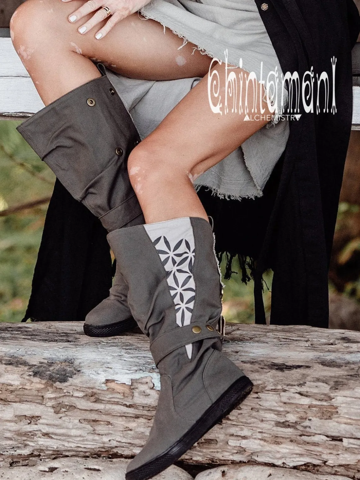 High Flower Boots / Grey
