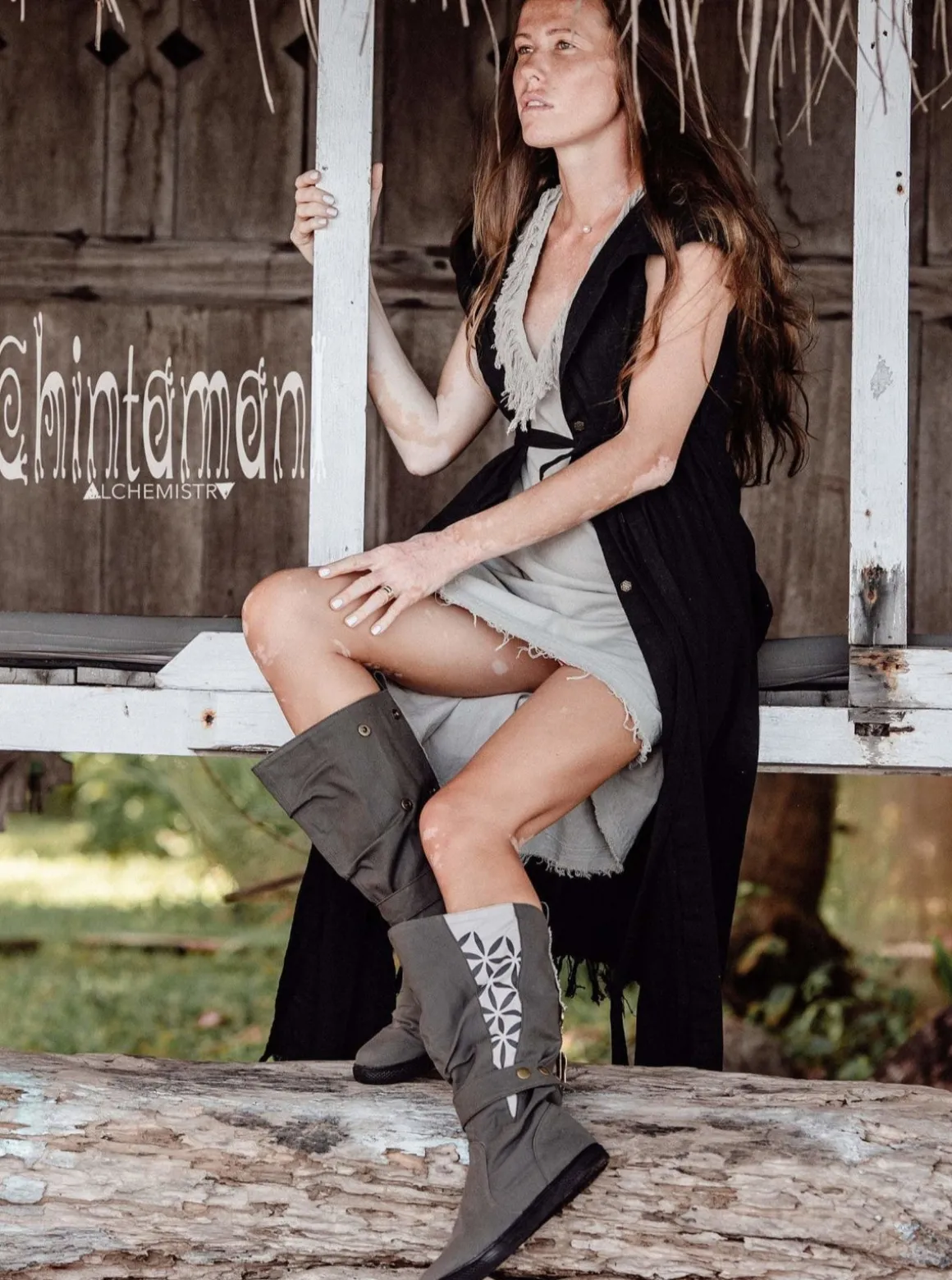 High Flower Boots / Grey