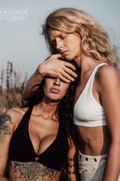 Sport & Yoga Bra Top / Black