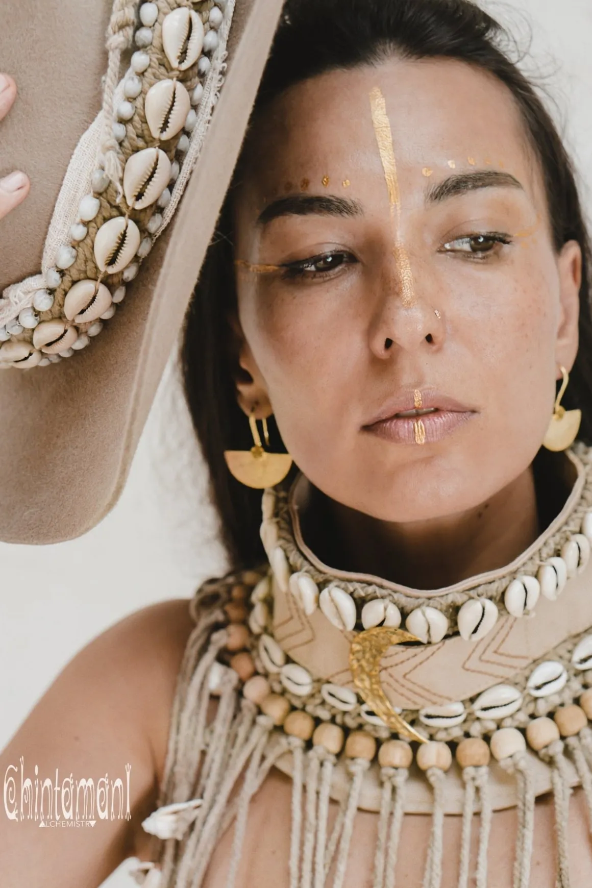 Tribal Collar Necklace / Beige