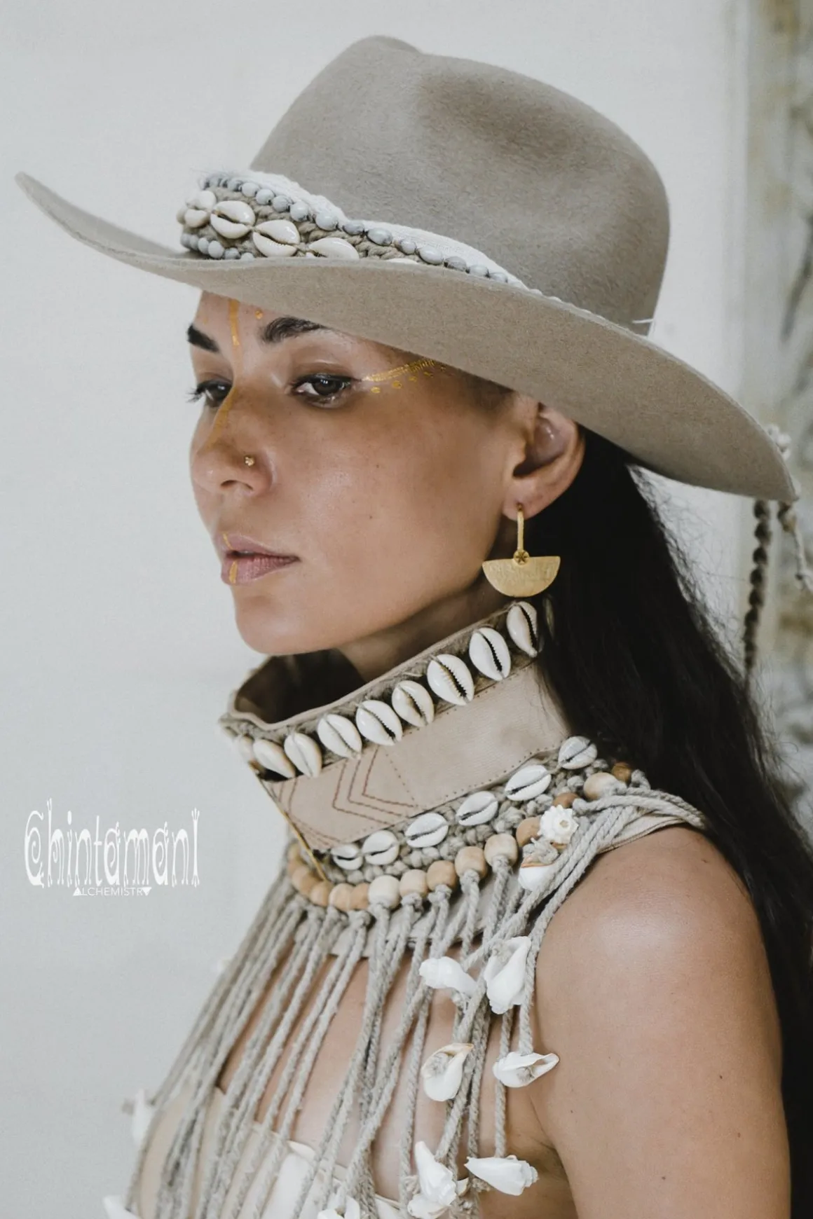 Tribal Collar Necklace / Beige