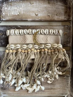 Tribal Collar Necklace / Beige