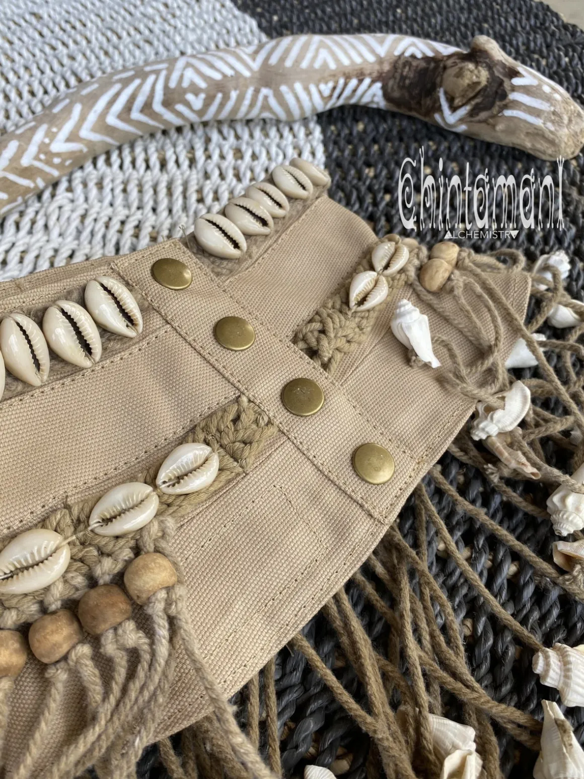 Tribal Collar Necklace / Beige