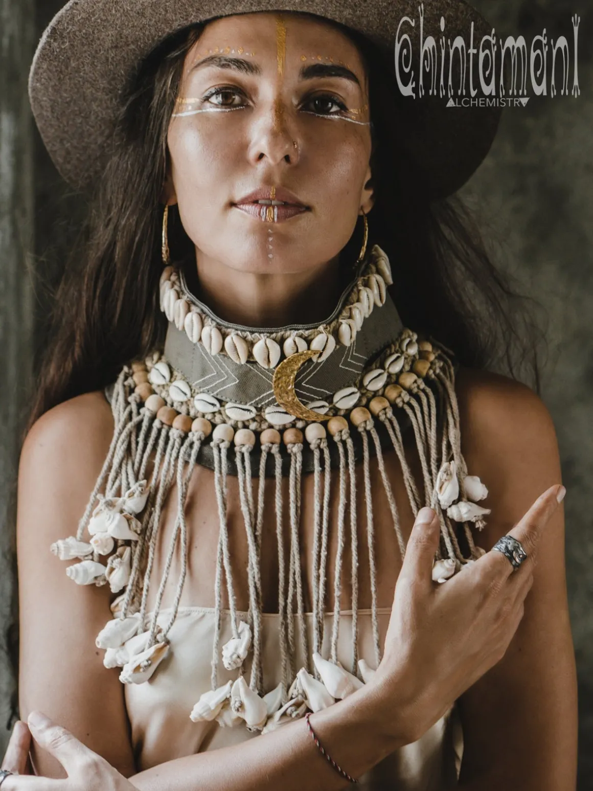Tribal Collar Necklace / Gray