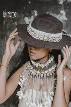 Tribal Collar Necklace / Gray