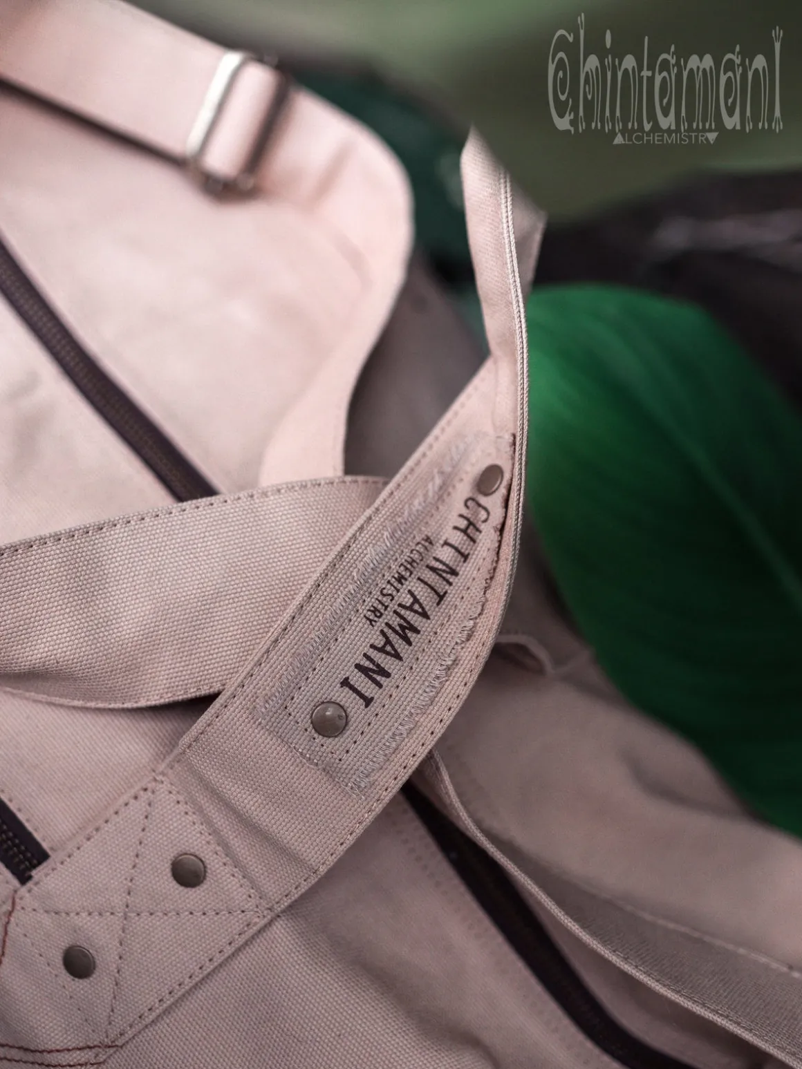 Tribal Duffle Bag / Beige