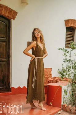 V-neck Maxi Dress / Brown
