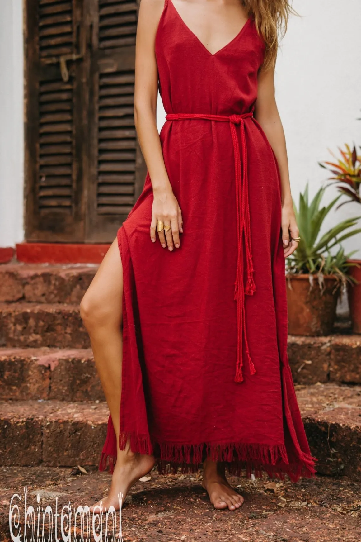 V-neck Maxi Dress / Red Ochre